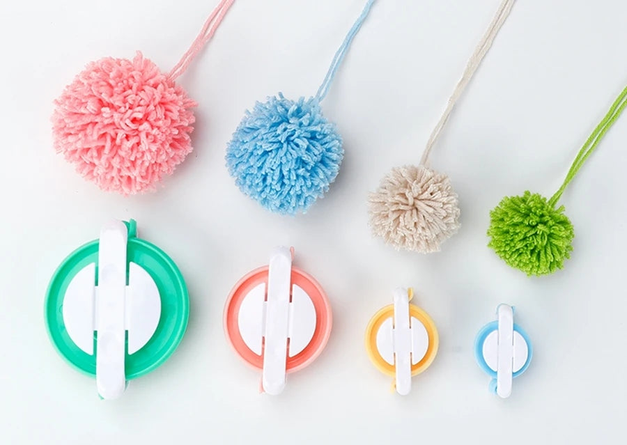 Pom Pom Making Kit